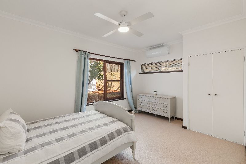 0d87f329-34c9-431c-9f27-3c28f3e91d18