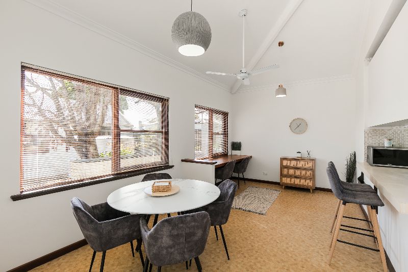 600ab2e9-6ff1-4e53-8d1c-ad1f0cfba71f