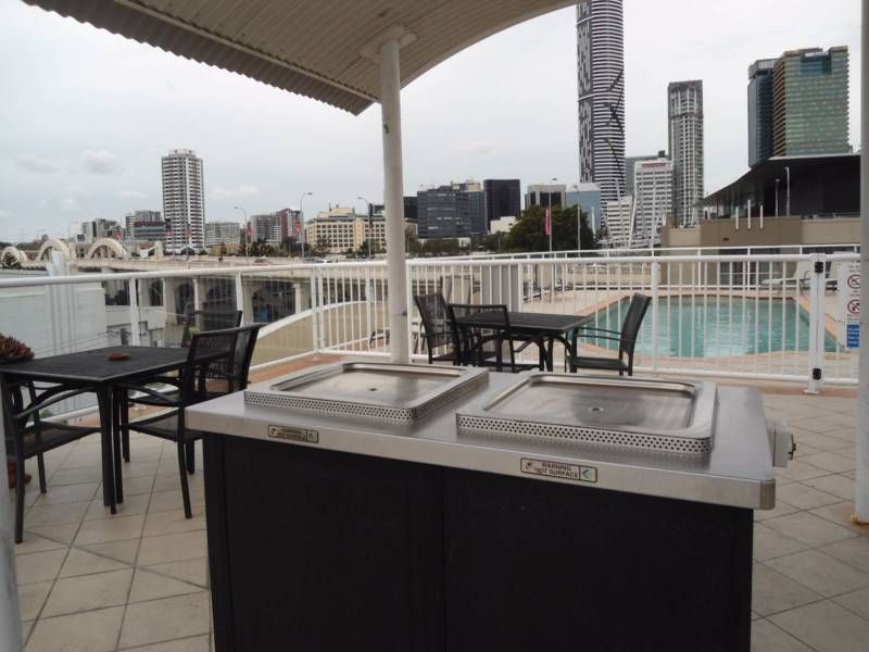 3f317613-741f-4bcf-8cb5-31d99dc93328